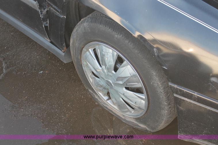 image for item D8324 2001 Chevrolet Impala