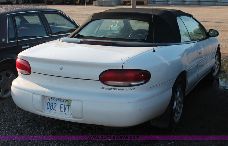 image for item D8325 2000 Chrysler Sebring JXi convertible