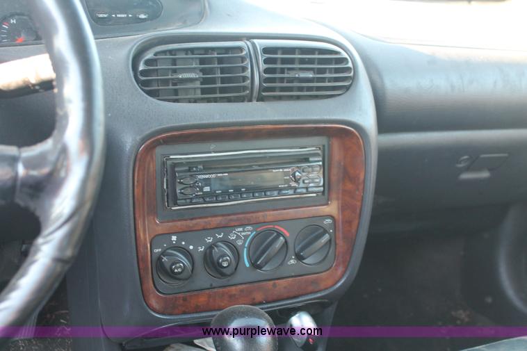 image for item D8325 2000 Chrysler Sebring JXi convertible