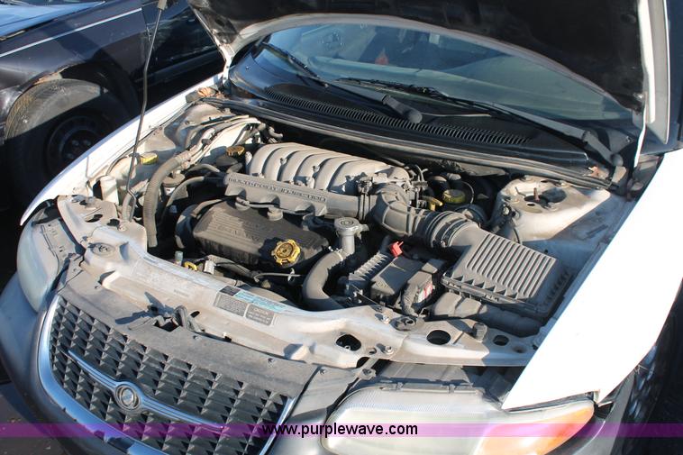 image for item D8325 2000 Chrysler Sebring JXi convertible