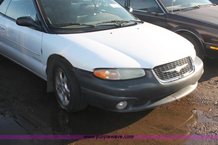 image for item D8325 2000 Chrysler Sebring JXi convertible