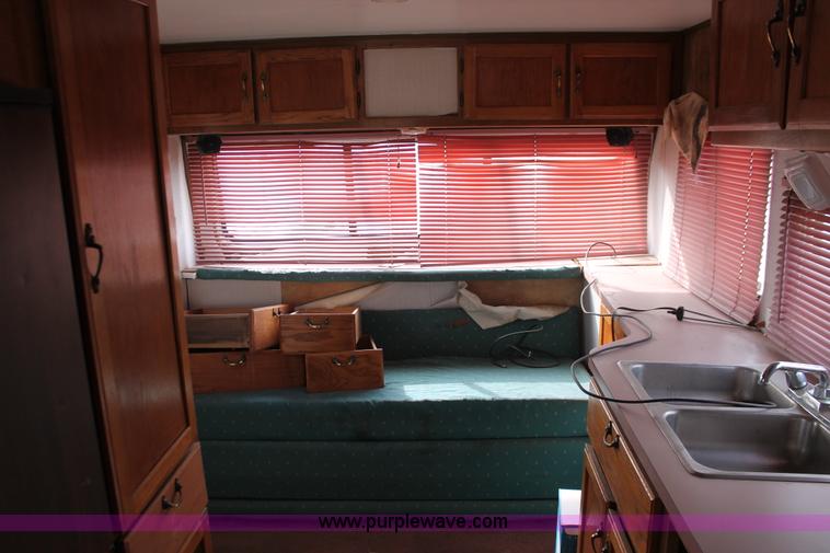 image for item E3202 1979 Ford Midas 2000 Chateau Camper Special motorhome