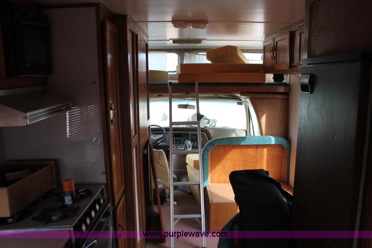 image for item E3202 1979 Ford Midas 2000 Chateau Camper Special motorhome