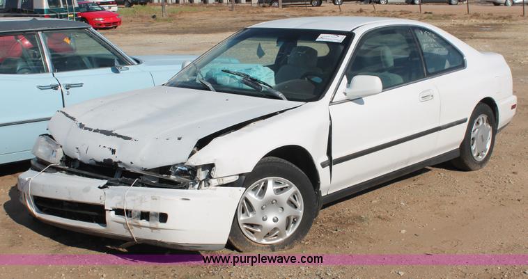 image for item H3554 1996 Honda Accord LX
