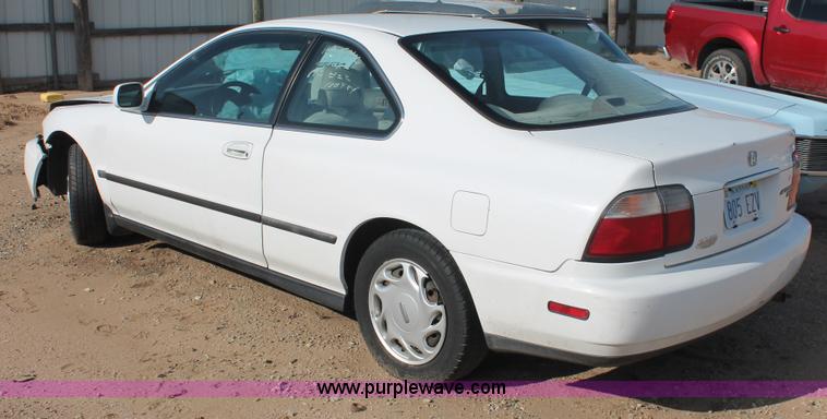 image for item H3554 1996 Honda Accord LX