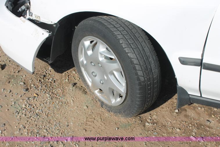 image for item H3554 1996 Honda Accord LX