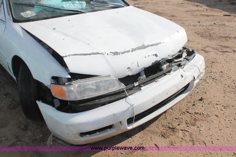 image for item H3554 1996 Honda Accord LX