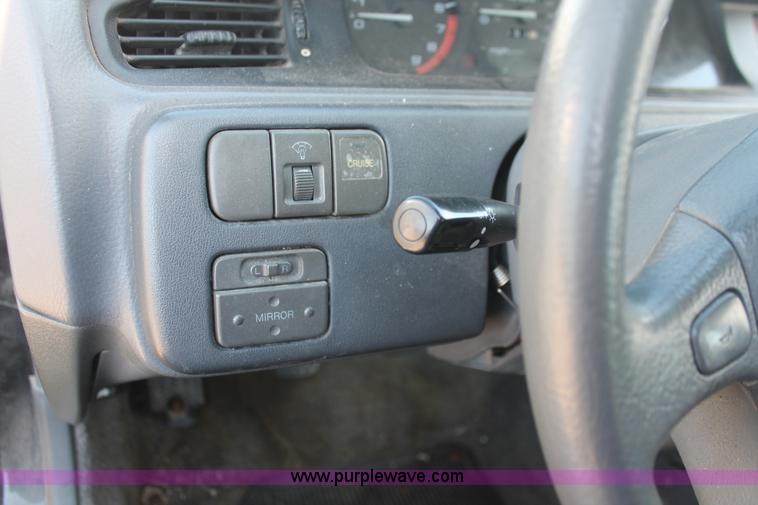 image for item H3555 1995 Honda Civic LX