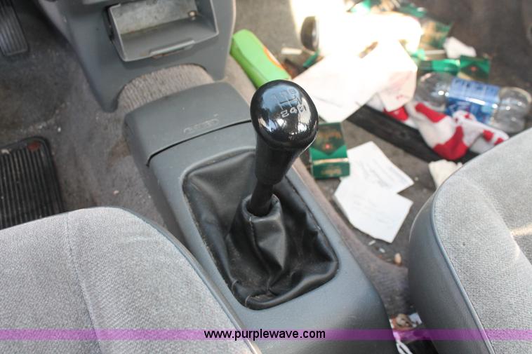 image for item H3555 1995 Honda Civic LX