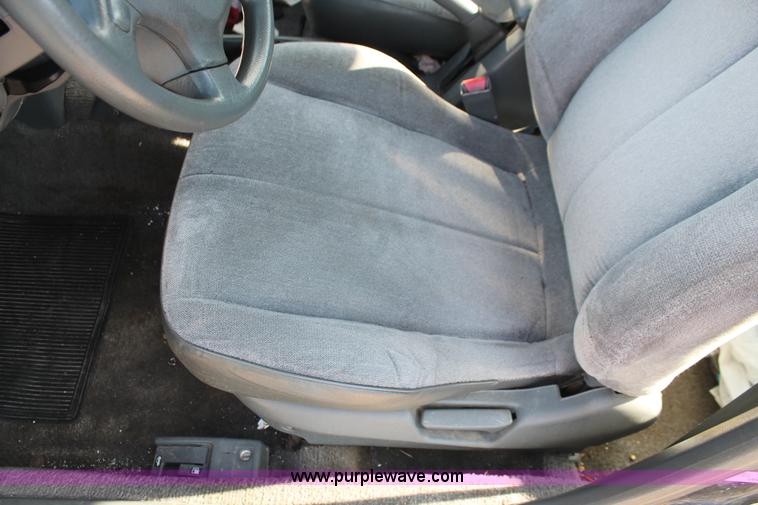 image for item H3555 1995 Honda Civic LX