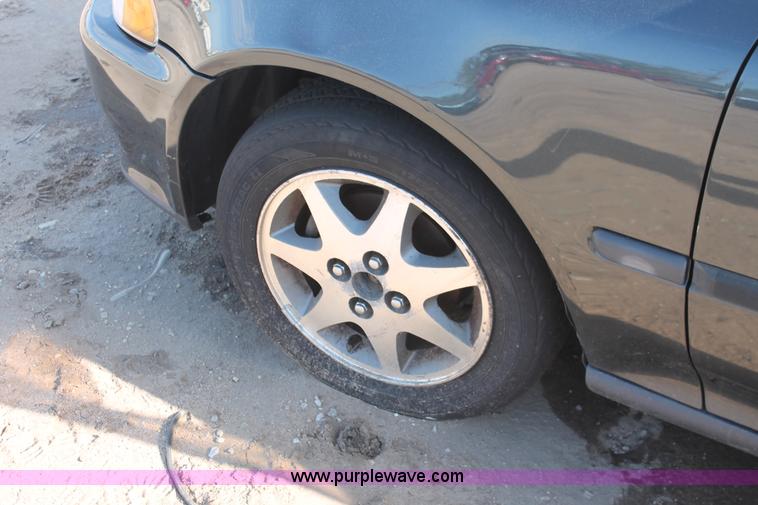 image for item H3555 1995 Honda Civic LX