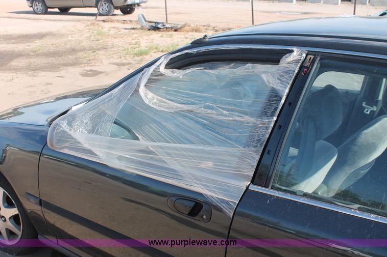 image for item H3555 1995 Honda Civic LX