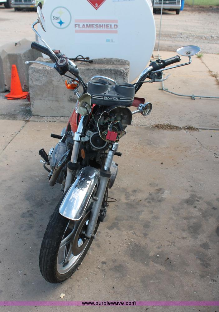 image for item H3556 1978 Honda motorcycle