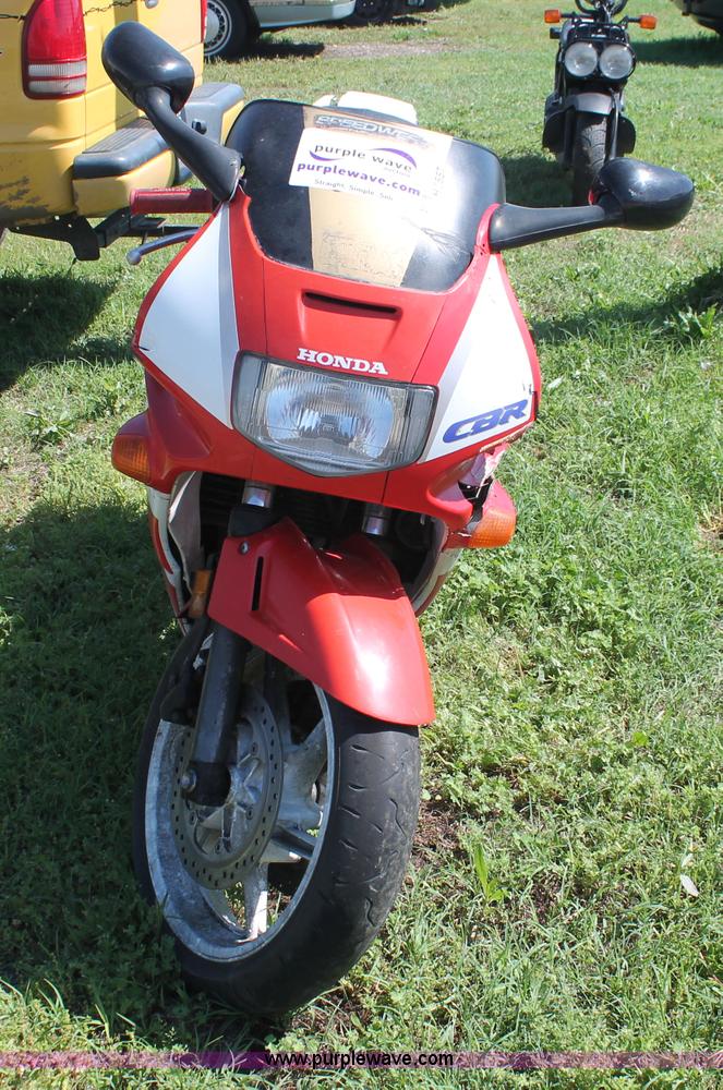 image for item H3557 1991 Honda CBR600F2 Super Sport motorcycle