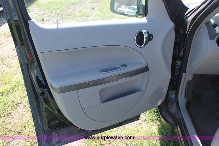 image for item H3559 2008 Chevrolet HHR LT