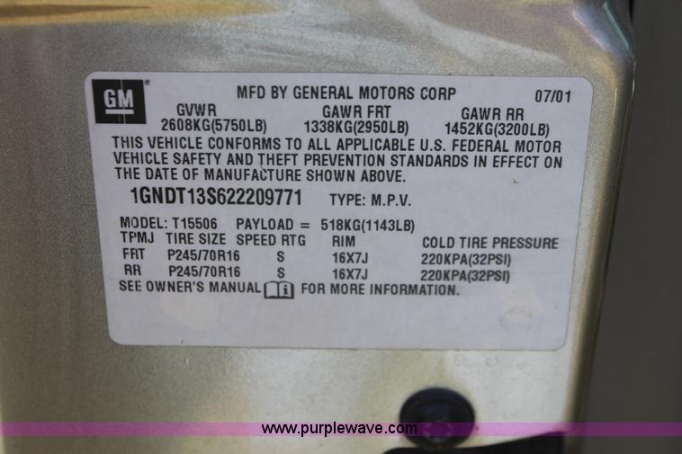 image for item H3560 2002 Chevrolet Trailblazer LS SUV