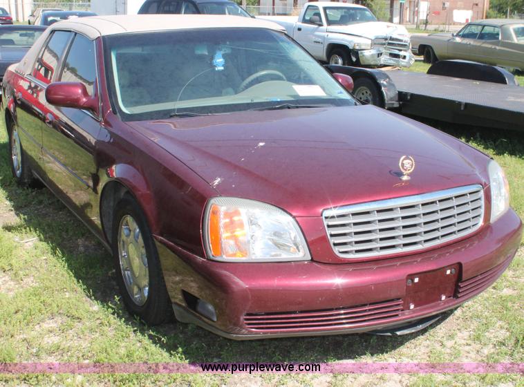 image for item H3561 2001 Cadillac DeVille