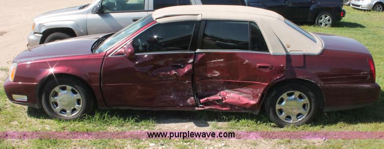 image for item H3561 2001 Cadillac DeVille