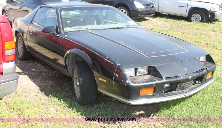 image for item H3563 1986 Chevrolet Camaro