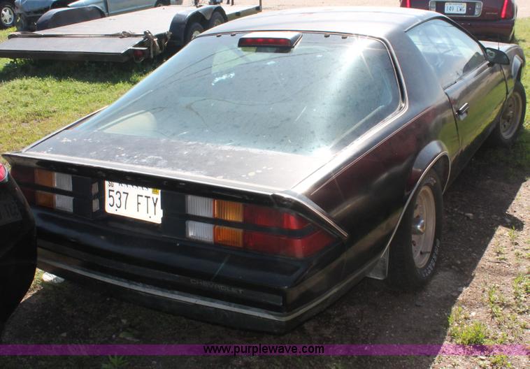 image for item H3563 1986 Chevrolet Camaro