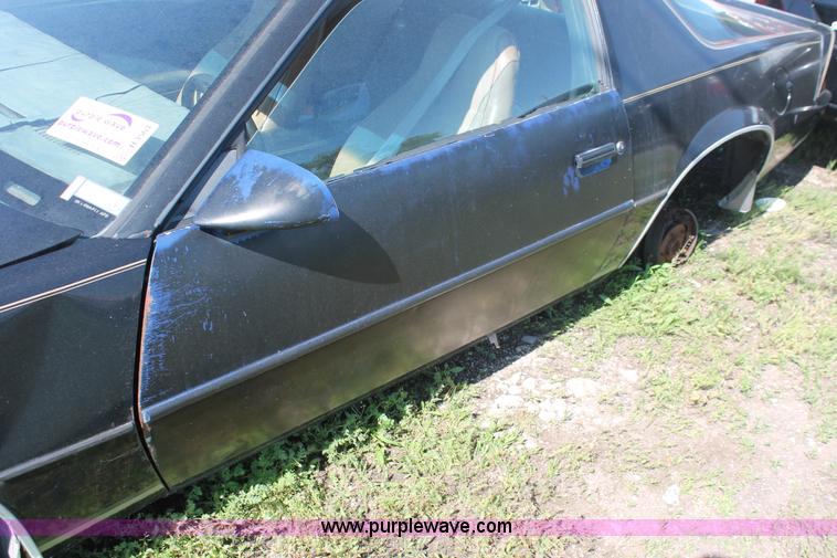 image for item H3563 1986 Chevrolet Camaro