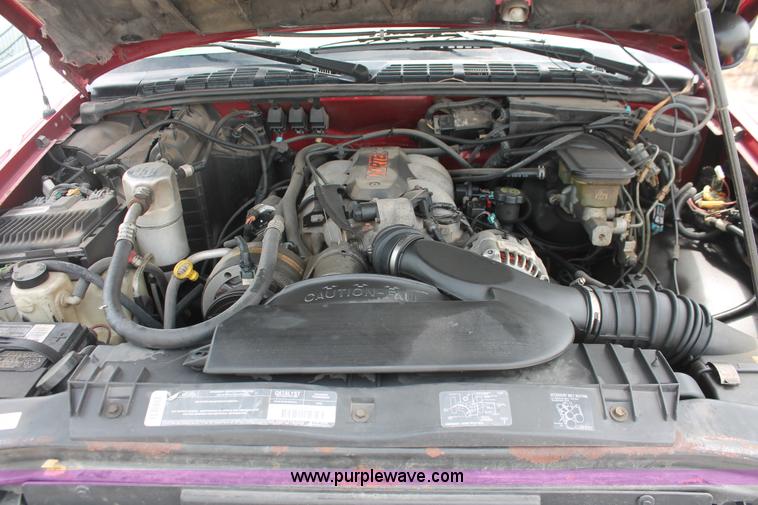 image for item H3566 1995 Chevrolet Blazer SUV