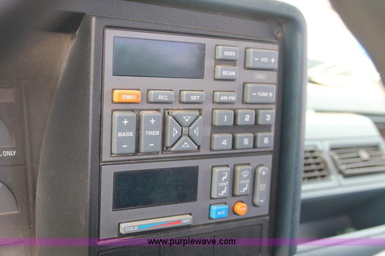 image for item H3568 1988 Chevrolet 2500 pickup truck