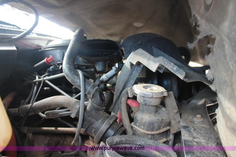 image for item H3568 1988 Chevrolet 2500 pickup truck