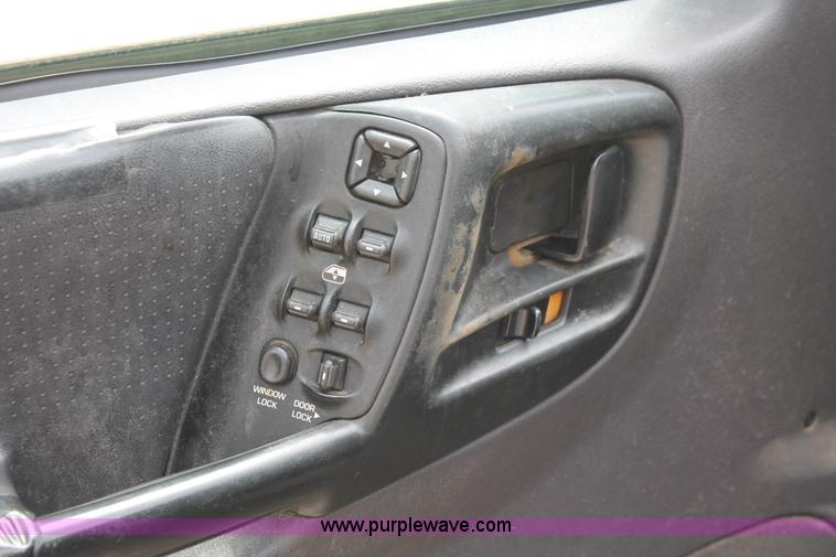 image for item H3569 1996 Jeep Grand Cherokee Laredo SUV