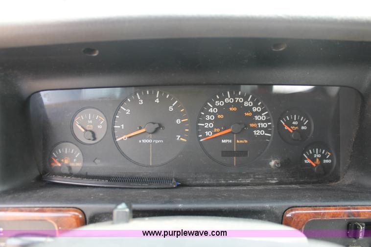 image for item H3569 1996 Jeep Grand Cherokee Laredo SUV