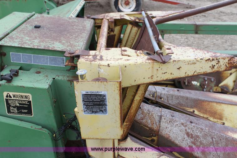 image for item AE9232 John Deere 3960 silage cutter