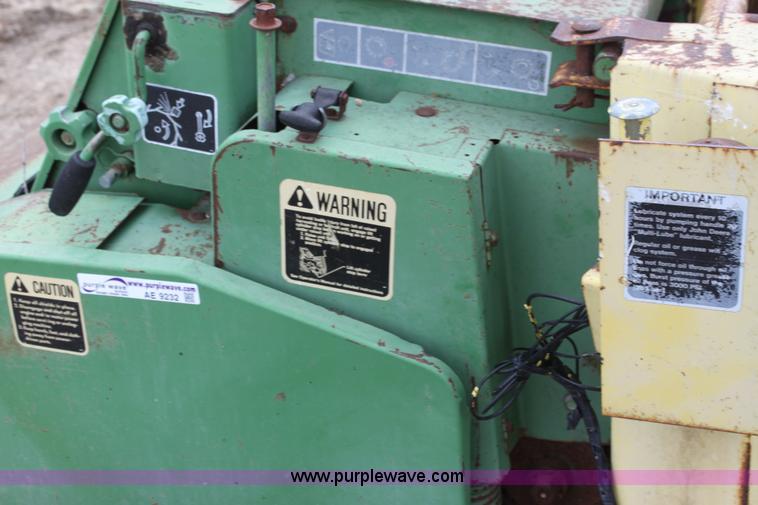 image for item AE9232 John Deere 3960 silage cutter