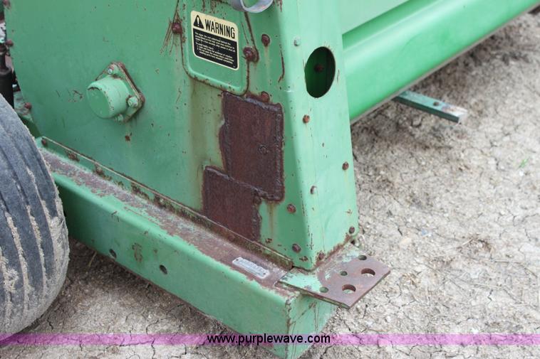 image for item AE9232 John Deere 3960 silage cutter