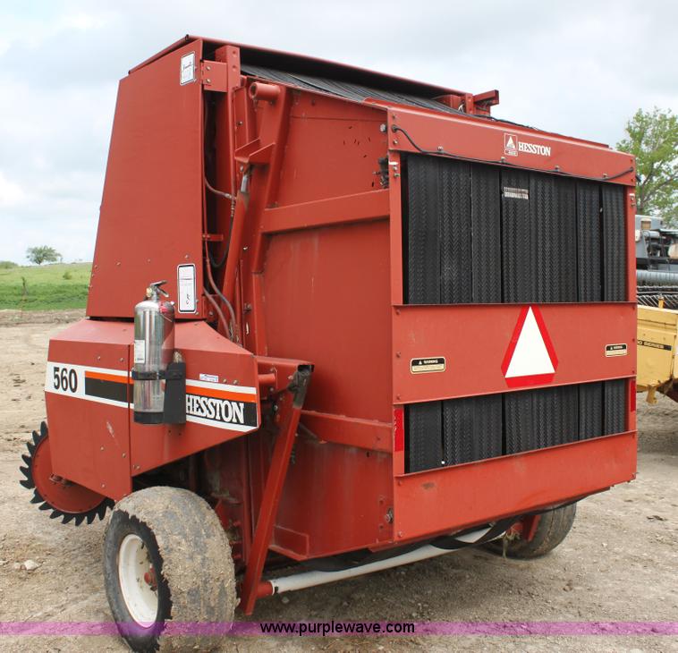 image for item AE9233 Hesston 560 round baler
