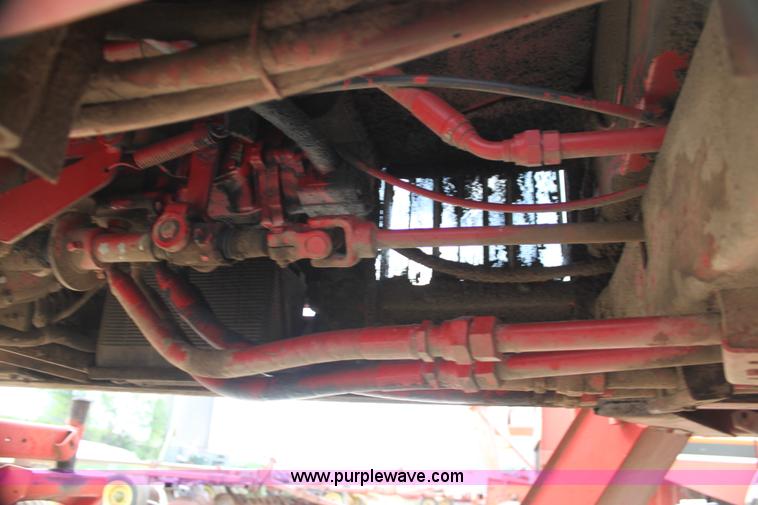 image for item AE9234 1997 New Holland 2450 self-propelled swather