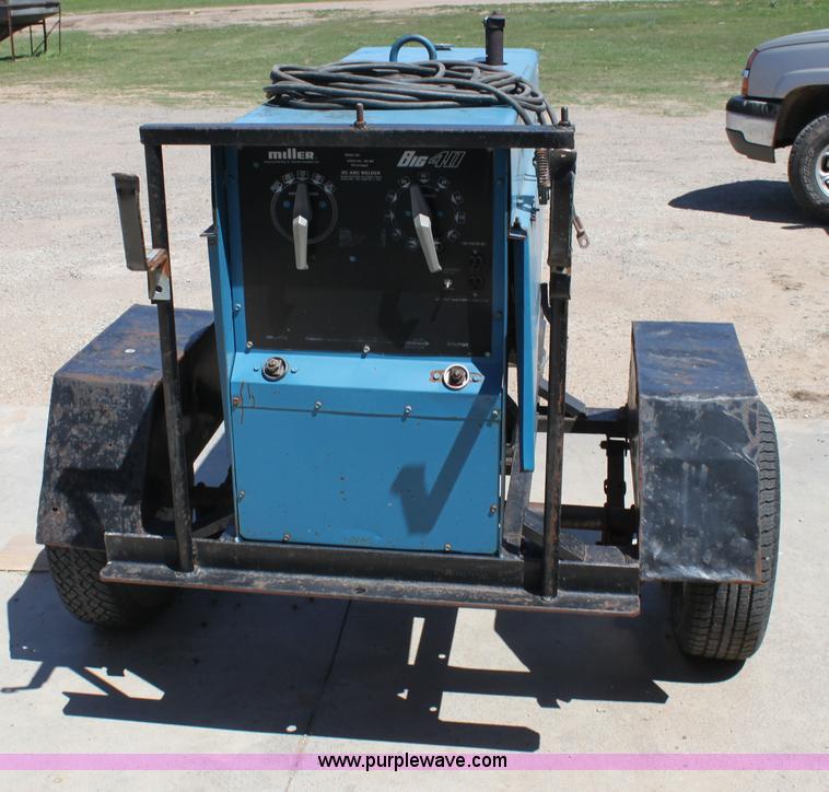 image for item AE9235 Miller Big 40DL welder