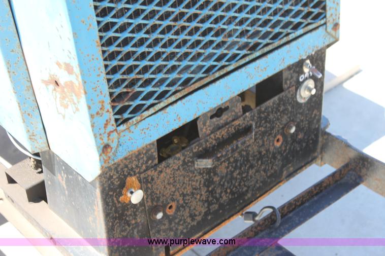 image for item AE9235 Miller Big 40DL welder