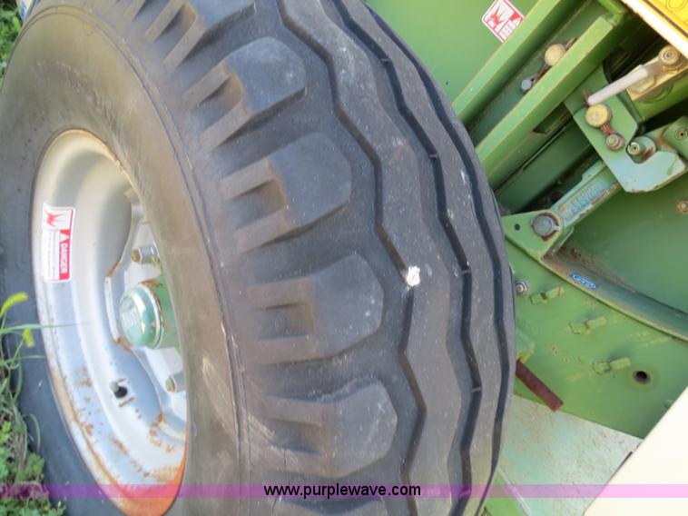 image for item B4772 1997 Krone KR160B round baler