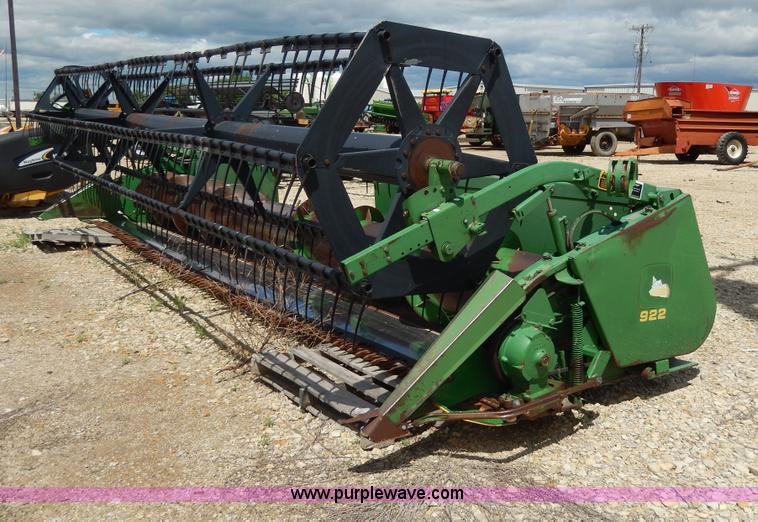 image for item D8096 John Deere 922 platform header