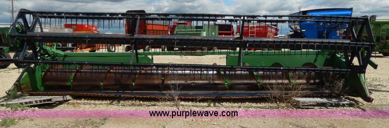 image for item D8096 John Deere 922 platform header