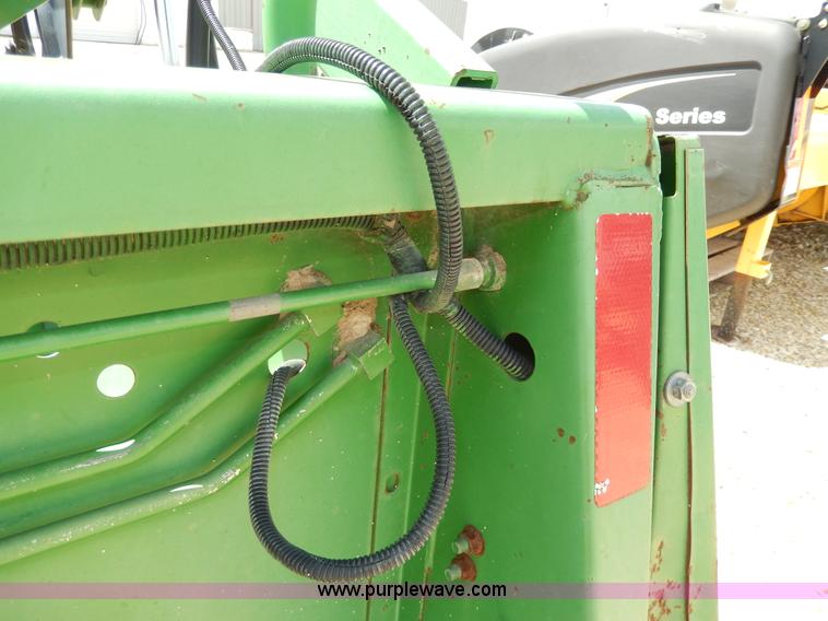 image for item D8096 John Deere 922 platform header