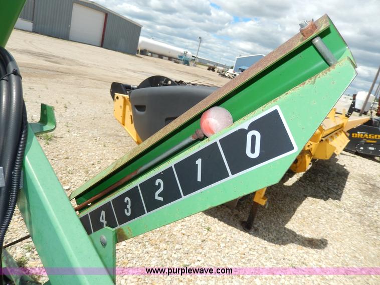 image for item D8096 John Deere 922 platform header