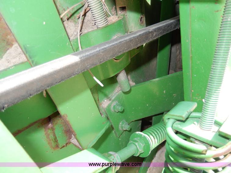 image for item D8096 John Deere 922 platform header