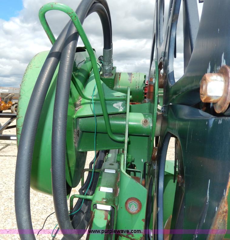 image for item D8096 John Deere 922 platform header