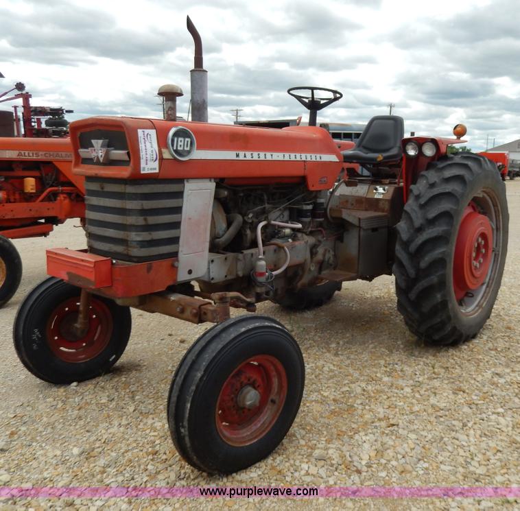 image for item D8098 Massey-Ferguson 180 tractor