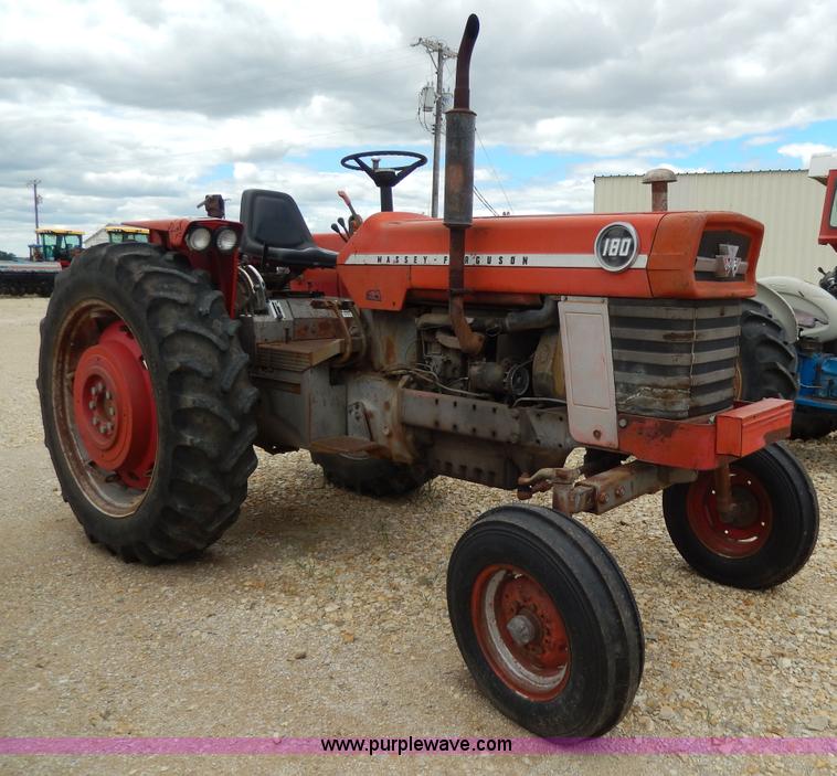 image for item D8098 Massey-Ferguson 180 tractor