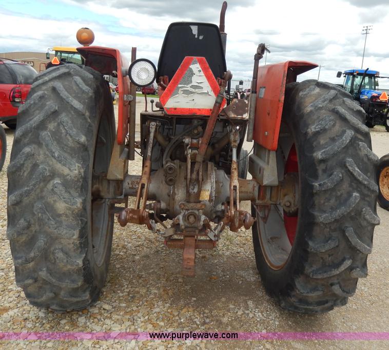 image for item D8098 Massey-Ferguson 180 tractor