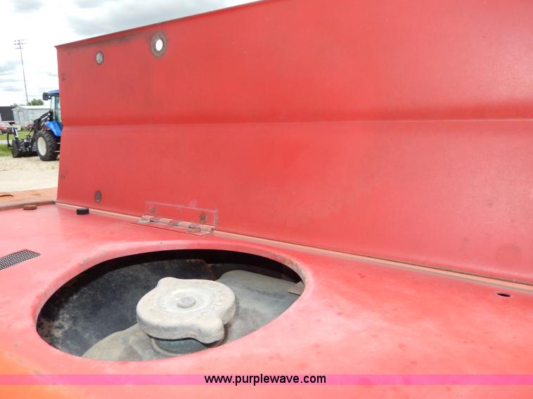 image for item D8098 Massey-Ferguson 180 tractor