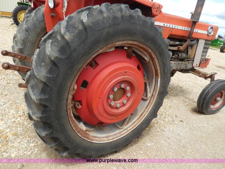 image for item D8098 Massey-Ferguson 180 tractor