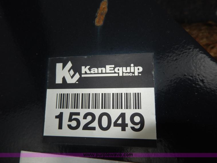 image for item D8099 New Holland EZ72SM tractor blade